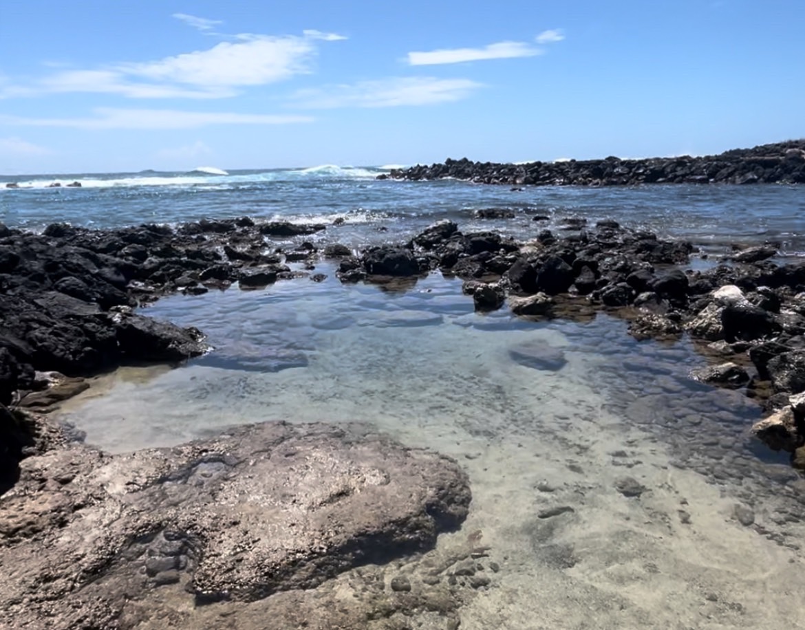 【ハワイマッチングアプリ】ハワイ男子と行く！オアフ島絶景スポット ④アラン・デイビスビーチ | ALOHA GIRL