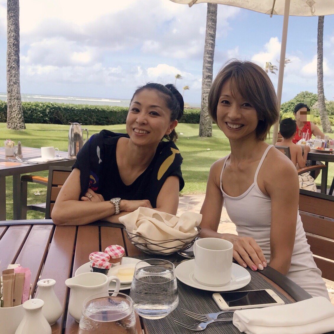 花田美恵子さんと楽しむヨガ カハラホテルでレッスンを受けてきましたに投稿された画像no 36 Aloha Girl