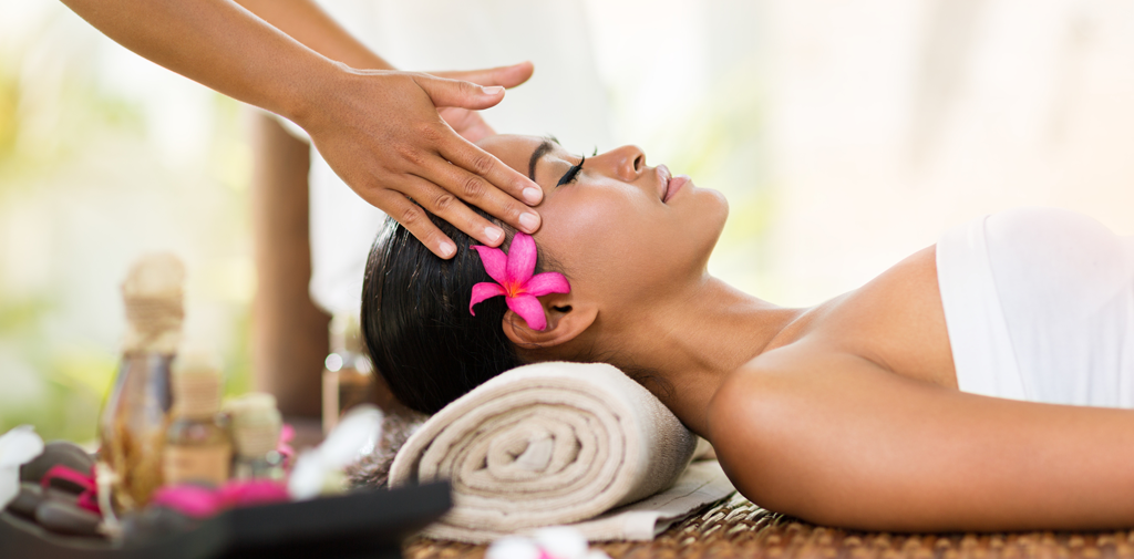 Sports & Thai Yoga Massage Honolulu | Foot Reflexology Therapists Oahu, Hawaii (HI) - Thai Issan Therapeutic Massage