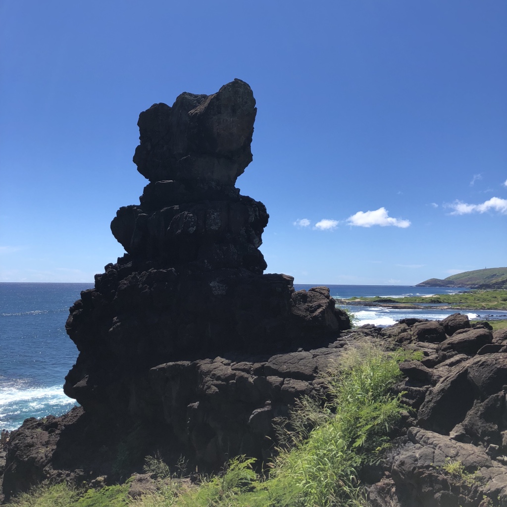 秘密の絶景ビーチの先へ ハワイのパワースポット ペレの椅子 Aloha Girl